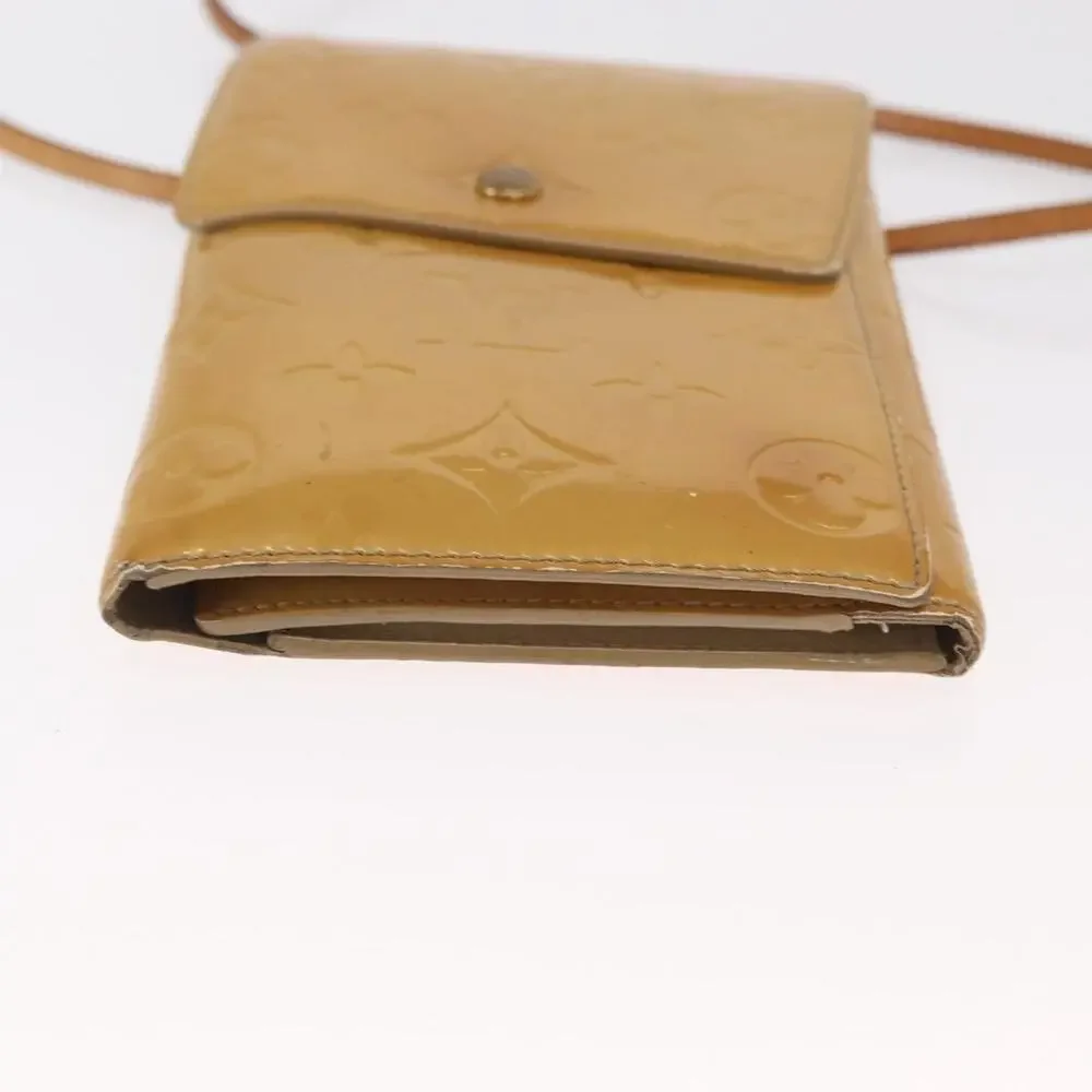 Louis Vuitton Monogram Vernis Walker Wallet Beige